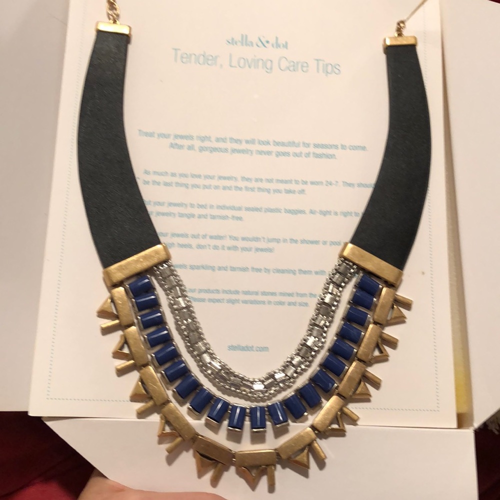 Stella & Dot necklace